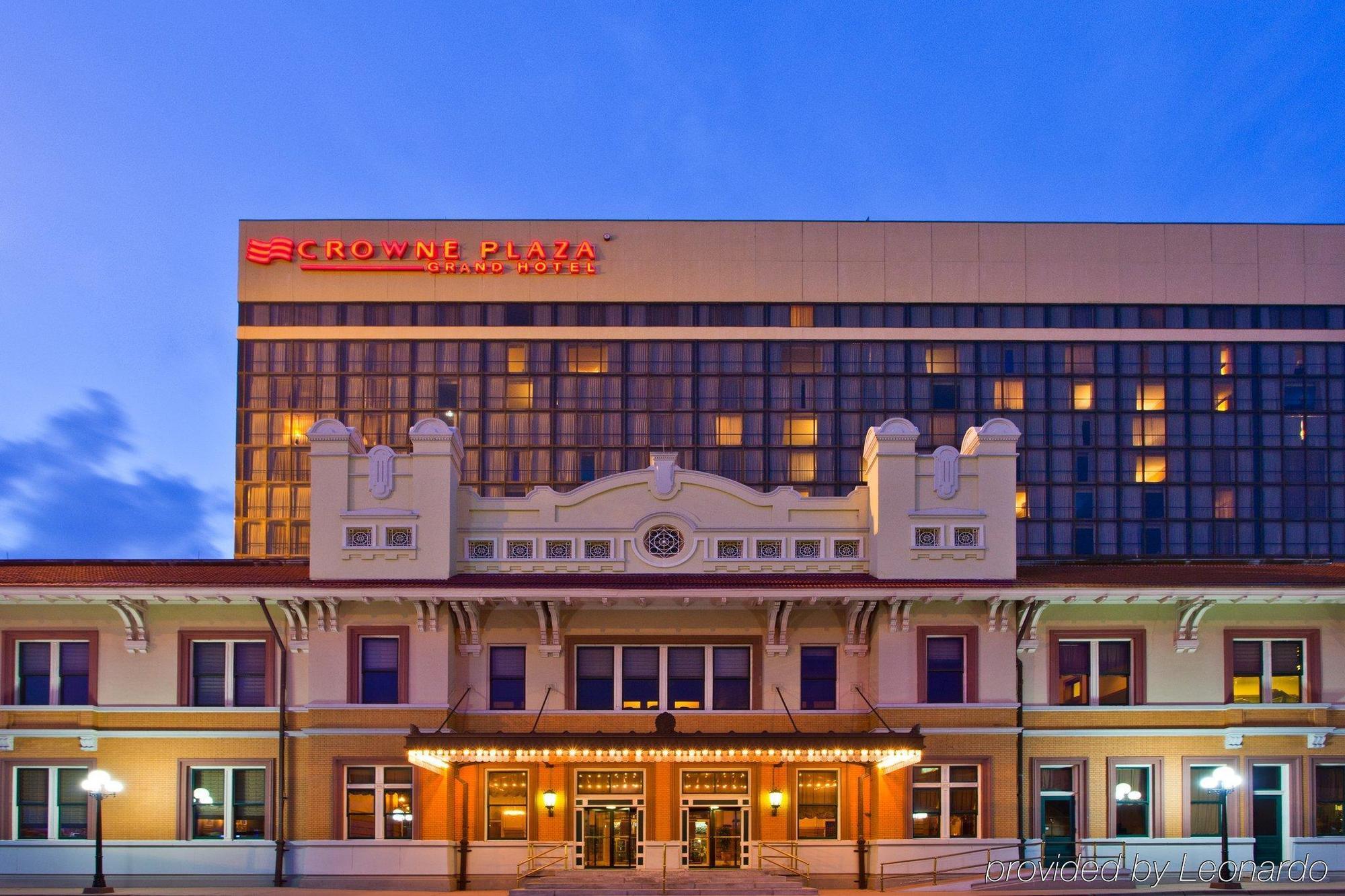 Crowne Plaza Pensacola Grand Hotel Ngoại thất bức ảnh