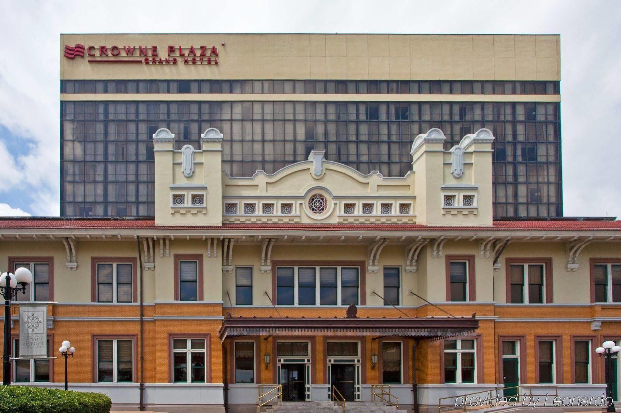 Crowne Plaza Pensacola Grand Hotel Ngoại thất bức ảnh
